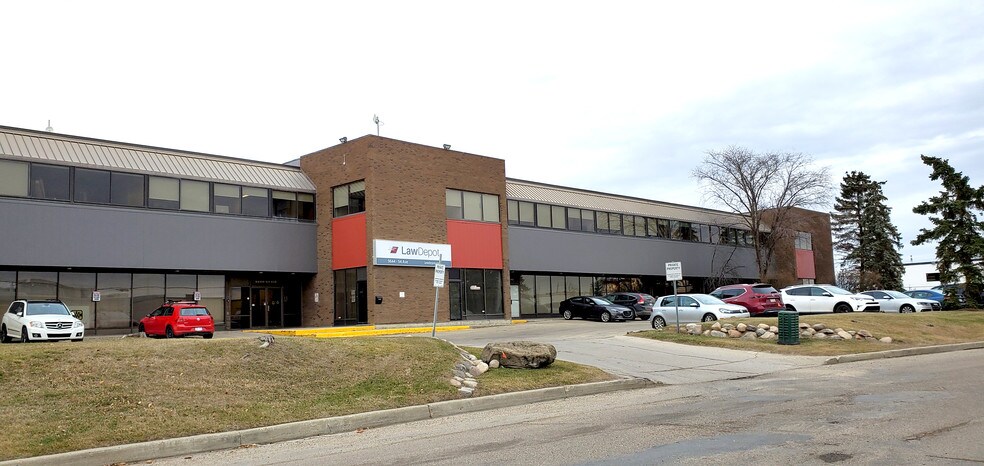 More Photos Of 9640-9644 54th Ave NW, Edmonton Office For Lease
