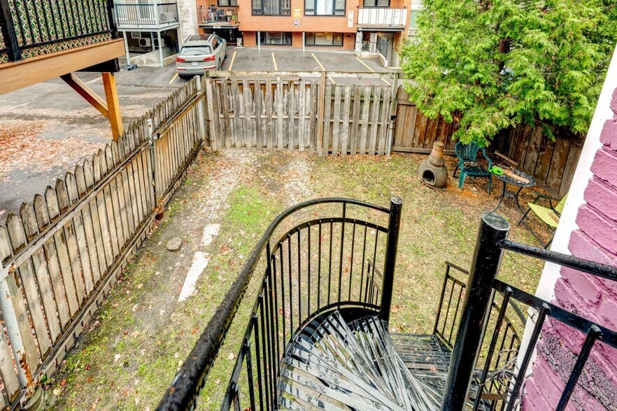 More Photos Of 1185 Av Seymour, Montréal Apartments For Sale