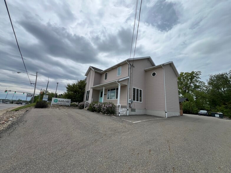 More Photos Of 8433 Cleveland Ave NW, Canton General Retail For Sale