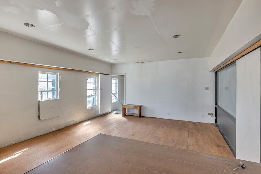 More Photos Of 1700 International Blvd, Oakland Warehouse For Sale