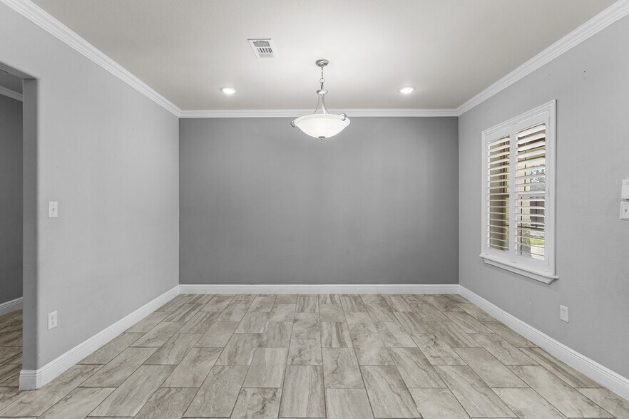 More Photos Of 22321 Mossy Oaks Rd, Spring Land For Sale