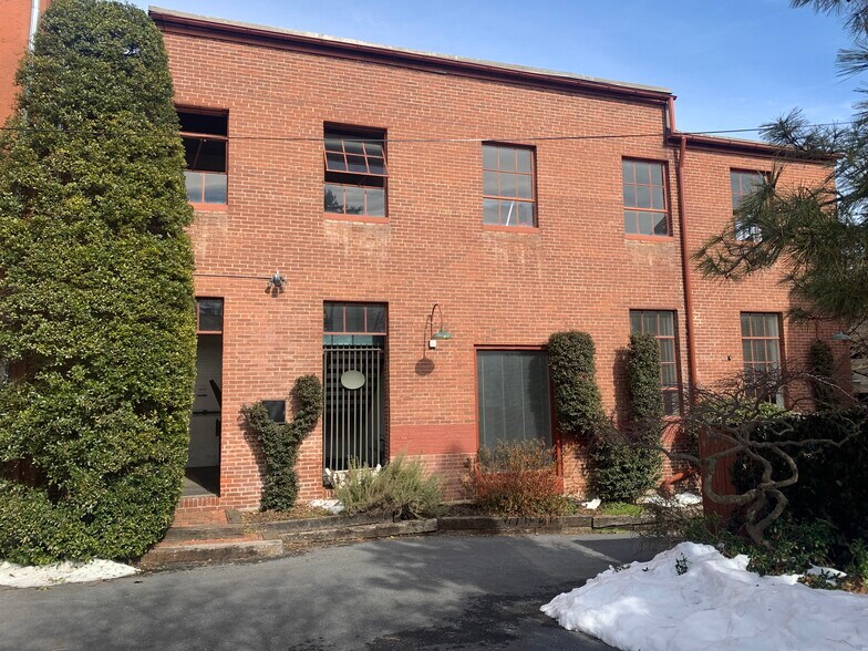 More Photos Of 226 N Arch St, Lancaster Loft Creative Space For Lease
