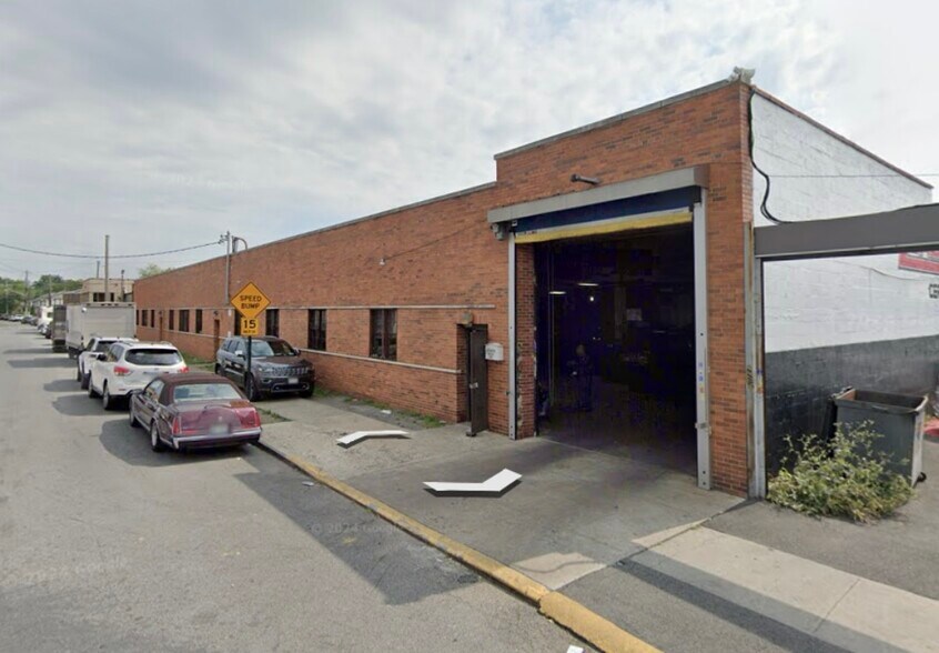 More Photos Of 3630 Rombouts Ave, Bronx Warehouse For Lease
