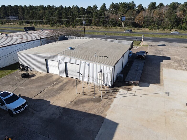 More Photos Of 1610 N John Redditt Dr, Lufkin Light Manufacturing For Sale