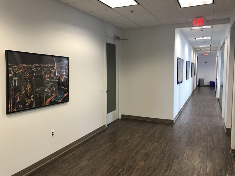 More Photos Of 4600 East West Hwy, Bethesda Medical For Lease
