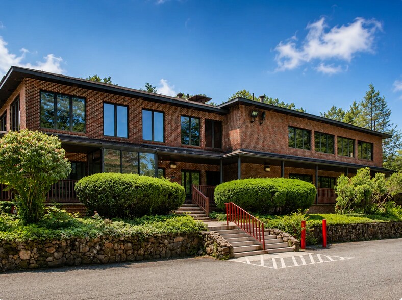 Primary Photo Of 135 Folly Mill Rd, Seabrook Office Residential For Sale