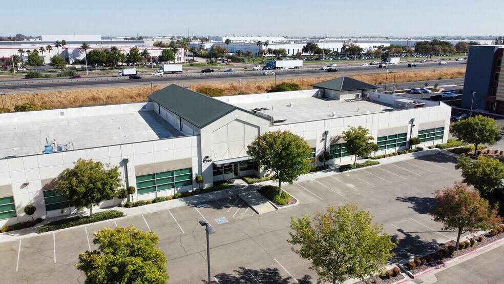More Photos Of 17383 Manthey Dr, Lathrop Light Distribution For Lease