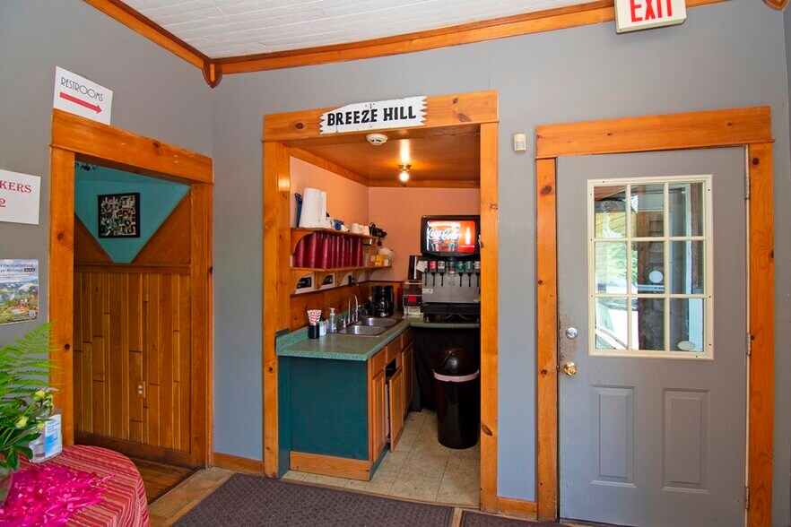 More Photos Of 211 Oscar White rd, Lansing Land For Sale