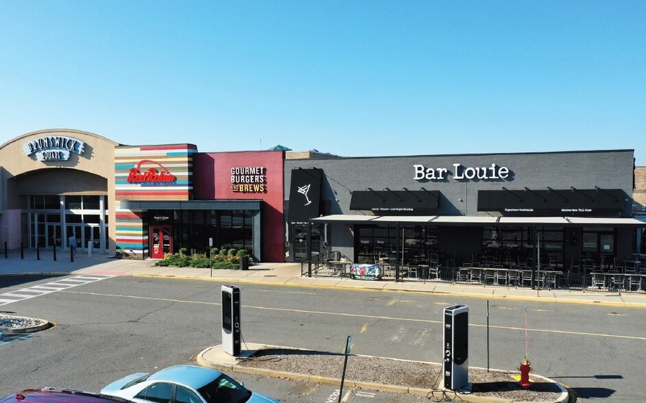 More Photos Of 755 State Route 18, East Brunswick Unknown For Lease