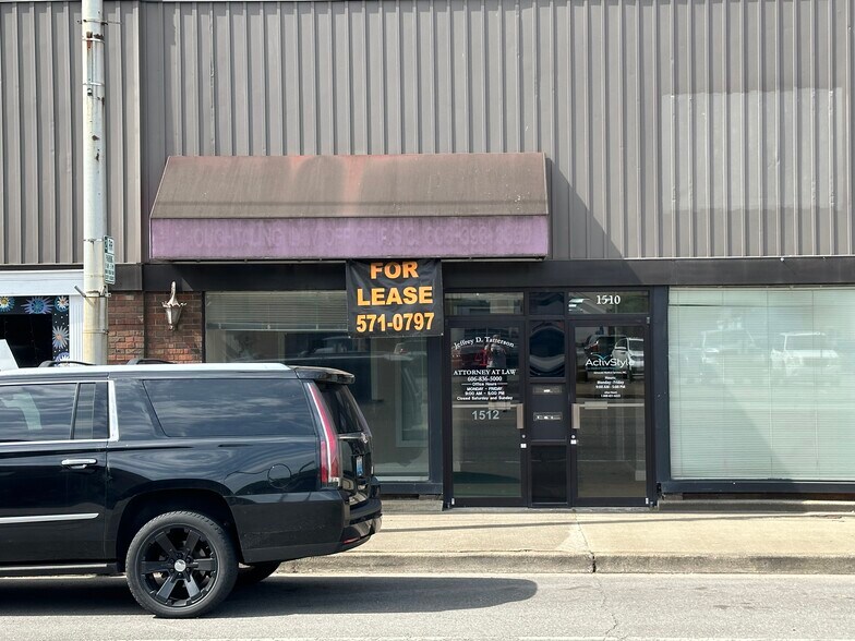 More Photos Of 1510-1520 Greenup Ave, Ashland Storefront Retail Office For Lease