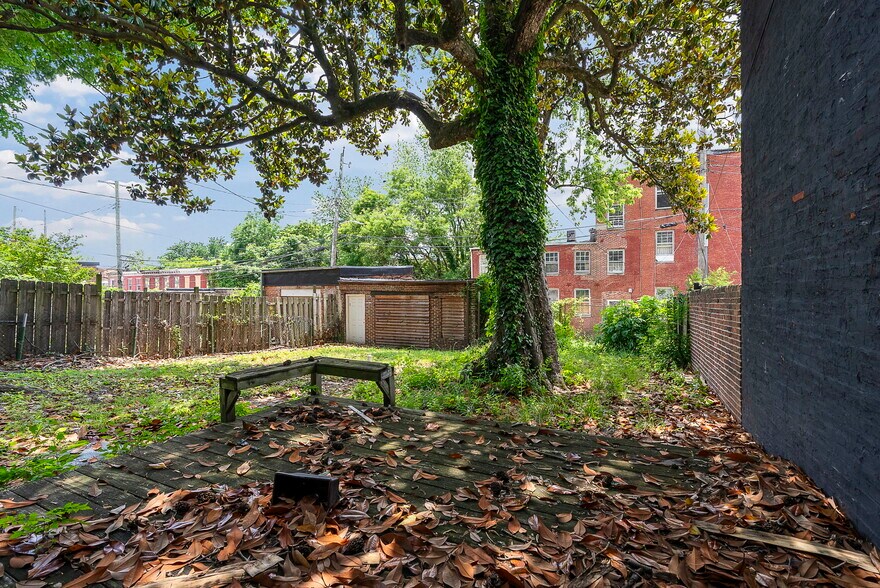 More Photos Of 1433 W Lombard St, Baltimore Multifamily For Sale