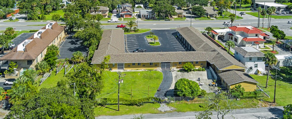 More Photos Of 640 S Ridgewood Ave, Daytona Beach Hotel For Sale