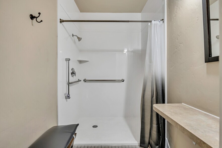 More Photos Of 6751 S 900 E, Midvale General Retail For Sale