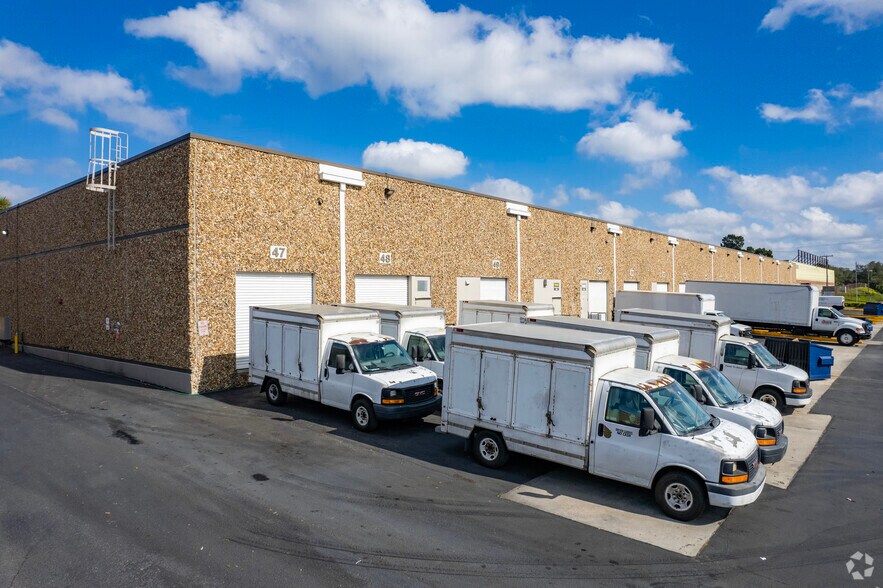 More Photos Of 1212 N 39th St, Tampa Warehouse For Lease