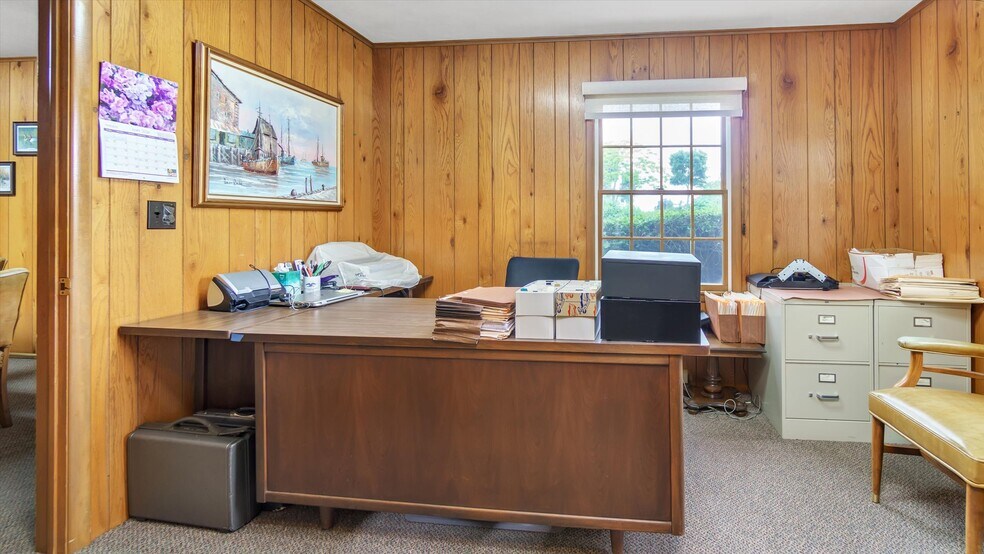 More Photos Of , Cutchogue Office For Sale