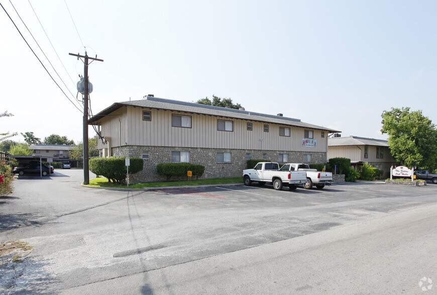 More Photos Of 7314-100 Oak Manor Dr, San Antonio Apartments For Sale