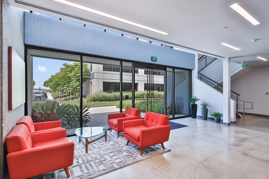 More Photos Of 19700 S Vermont Ave, Torrance Office For Lease