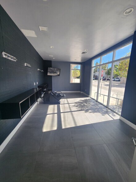 More Photos Of 961 SW 7th St, Miami Apartments For Lease