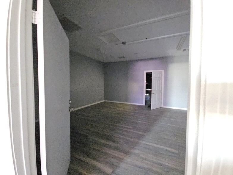 More Photos Of 4350 Highway 95, Fort Mohave Flex For Lease