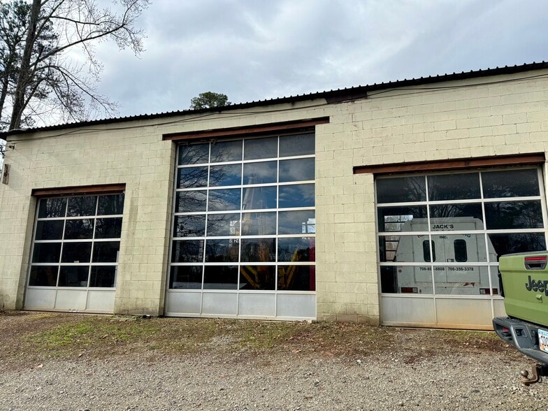 More Photos Of 170 Dogwood Ext, Toccoa Manufactured Housing Mobile Home Park For Sale