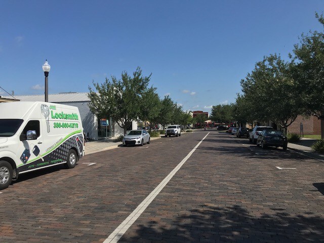 More Photos Of 218-222 Magnolia Ave, Sanford Storefront Retail Office For Lease