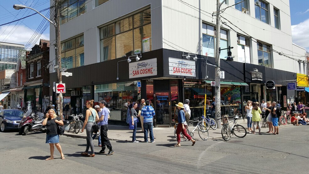 More Photos Of 181 Baldwin St, Toronto Storefront Retail Office For Lease