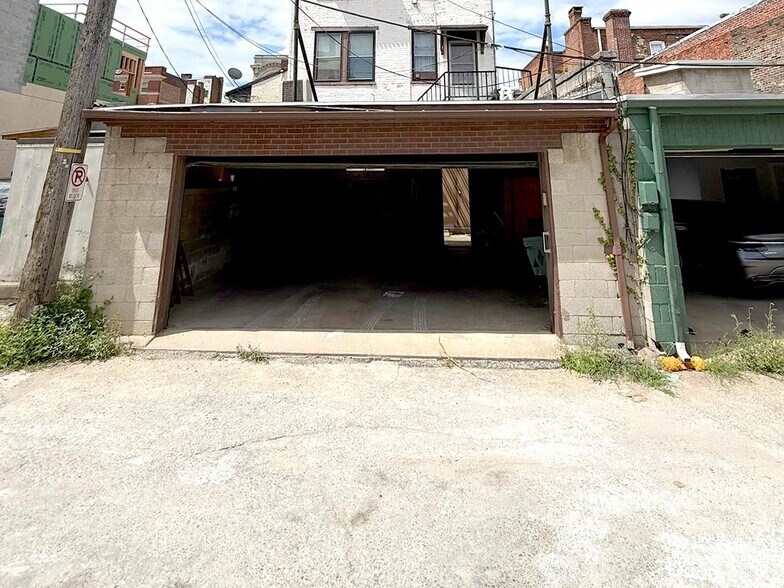 More Photos Of 119 N George St, York General Retail For Sale