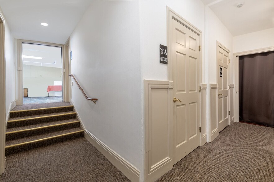 More Photos Of 246 S Church St, Grass Valley Specialty For Lease