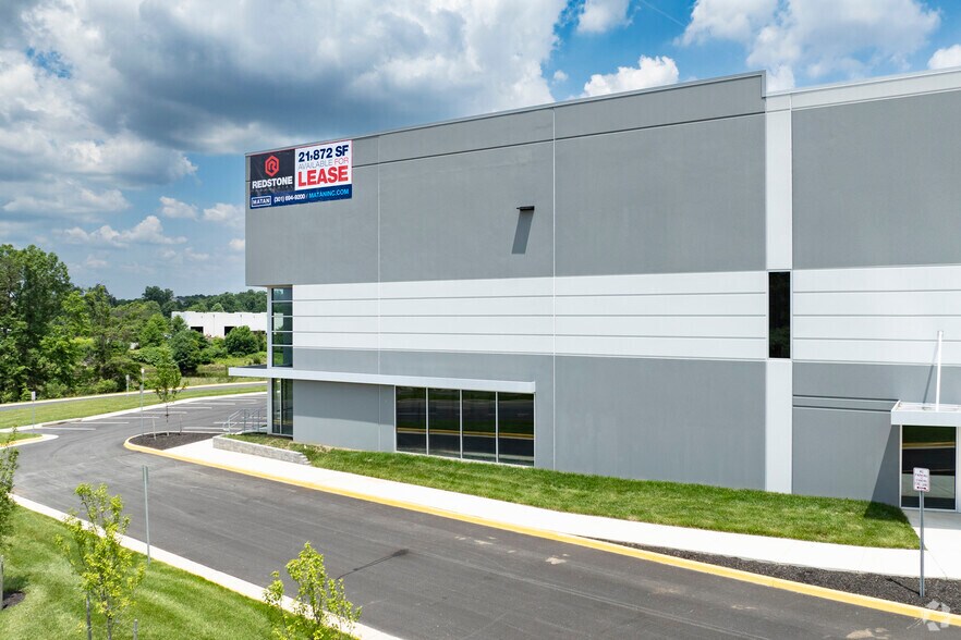 More Photos Of 11501 University Blvd, Manassas Unknown For Lease