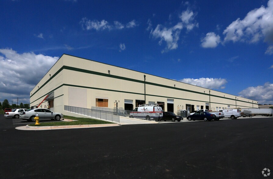 Primary Photo Of 7780 Doane Dr, Manassas Warehouse For Lease