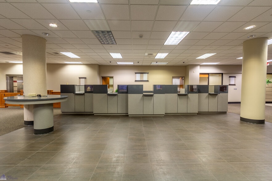 More Photos Of 100 S 4th St, Paducah Office For Lease