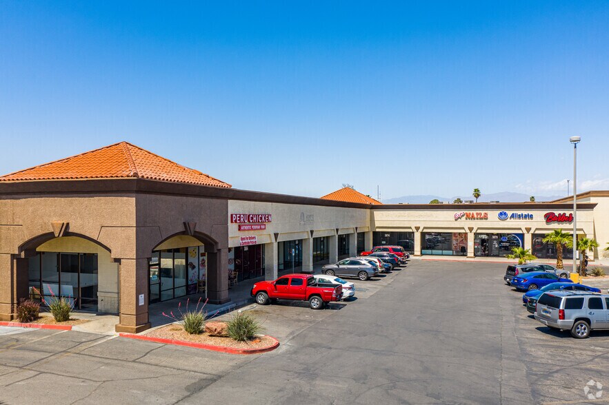 More Photos Of 3830-3888 W Sahara Ave, Las Vegas Unknown For Lease