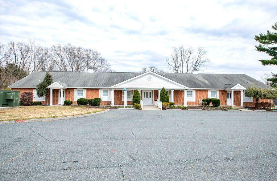 More Photos Of 715 S Shamrock Rd, Bel Air Office Residential For Sale