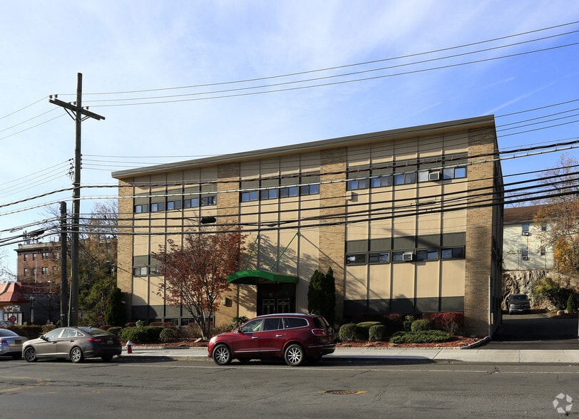 More Photos Of 444 S Fulton Ave, Mount Vernon Office For Lease