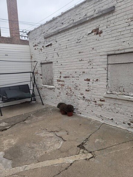 More Photos Of 6218 S Western Ave, Chicago Storefront Retail Residential For Sale