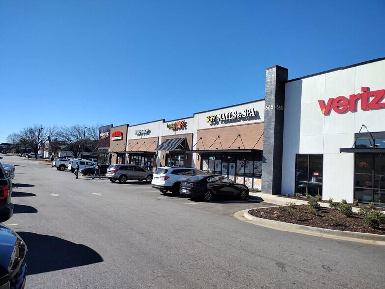 More Photos Of 665 Highway 29 N, Athens Restaurant For Sale