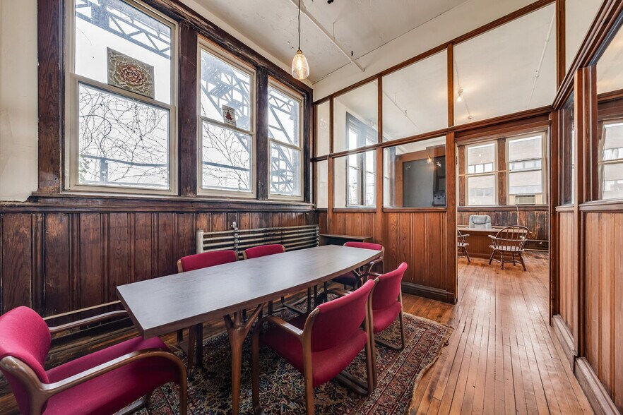 More Photos Of 4403 St Clair Ave, Cleveland Coworking Space