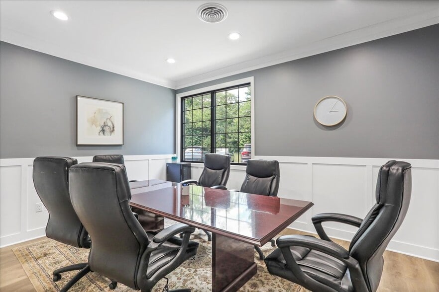 More Photos Of 127 Crimson Cir, Martinsburg Medical For Lease