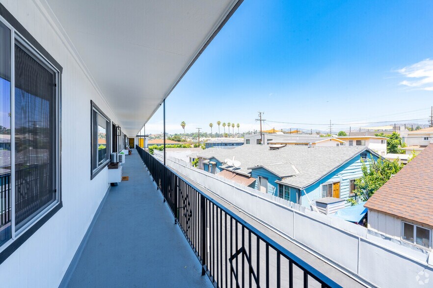 More Photos Of 1445 N Avenue 47, Los Angeles Apartments For Sale