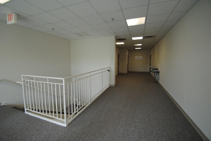 More Photos Of 9420 Forestwood Ln, Manassas Medical For Lease