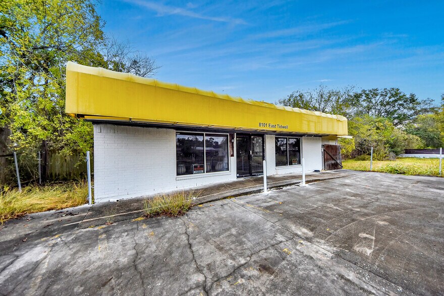 More Photos Of 8101 Tidwell Rd, Houston Freestanding For Sale