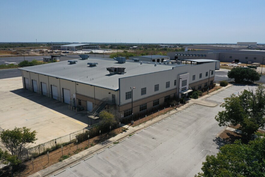 More Photos Of 10310 Fischer Rd, Von Ormy Manufacturing For Sale