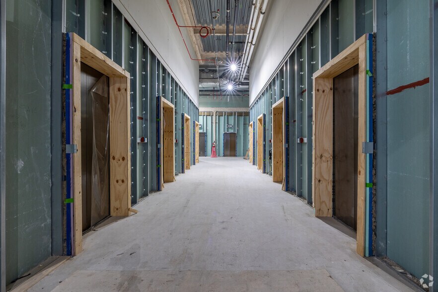 More Photos Of 1240 Woodward Ave, Detroit Unknown For Lease