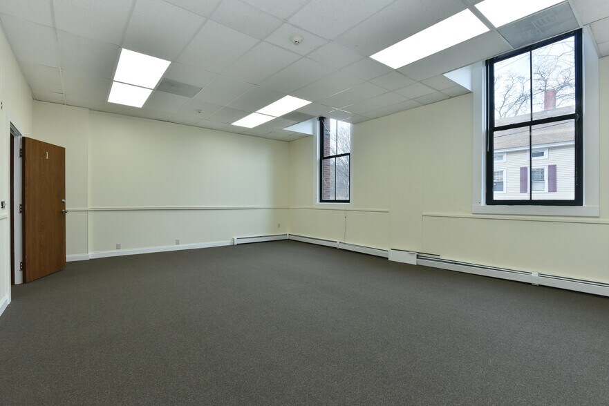 More Photos Of 754 Branch Ave, Providence Loft Creative Space For Lease