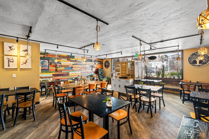 More Photos Of 1117 Lincoln Ave, Steamboat Springs Freestanding For Sale