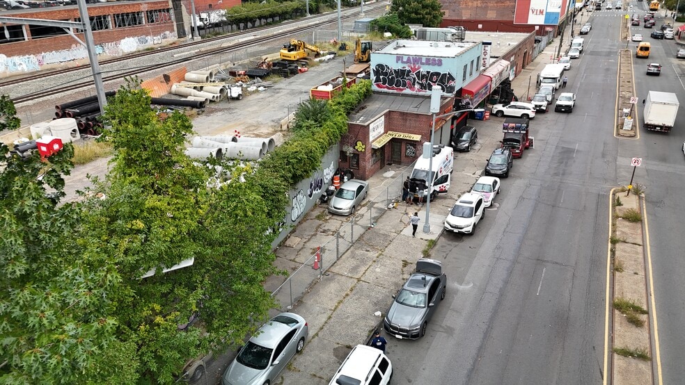 More Photos Of 2175 E Tremont Ave, Bronx Specialty For Sale