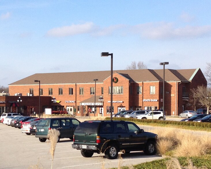 Primary Photo Of 115 Hilltown Village Ctr, Chesterfield Freestanding For Lease