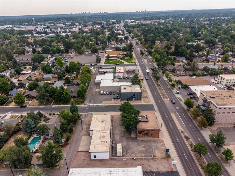 More Photos Of 1109 W Littleton Blvd, Littleton Office For Sale