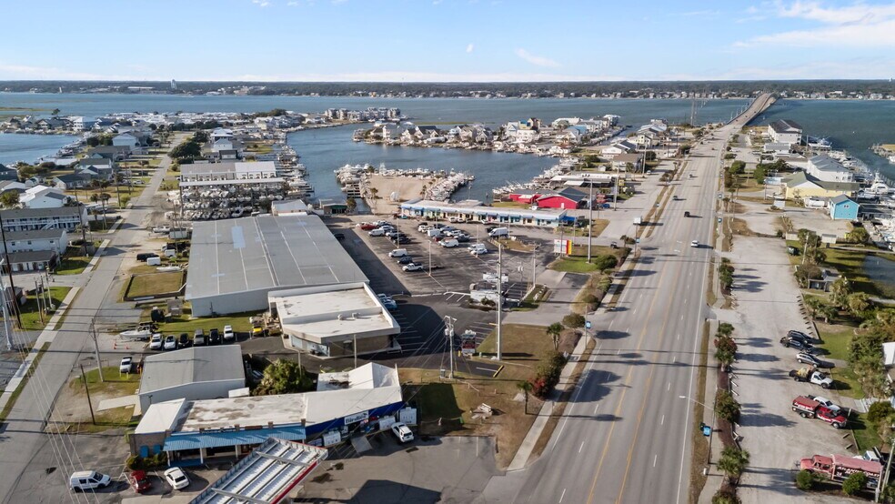 More Photos Of 311 Atlantic Beach Cswy, Atlantic Beach General Retail For Sale
