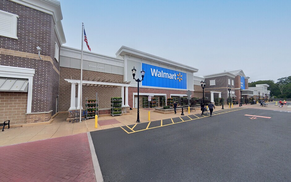 Primary Photo Of 711 E Evesham Ave, Somerdale Unknown For Lease